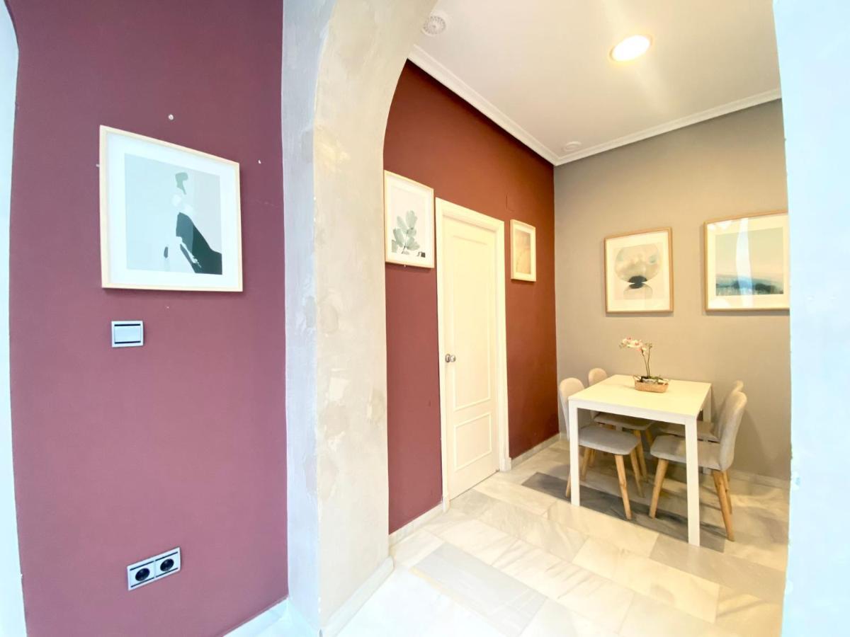 Apartamento Colon 1451 - Pleno Centro Y Wifi Gratis Cádiz Exterior photo