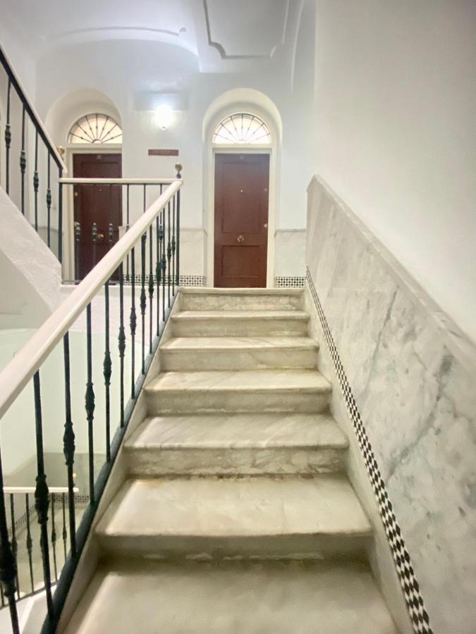 Apartamento Colon 1451 - Pleno Centro Y Wifi Gratis Cádiz Exterior photo
